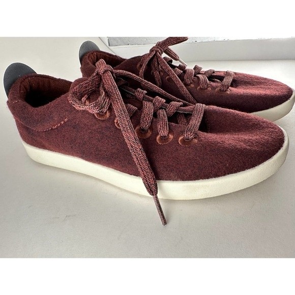 AllBirds merino wool women's sneakers maroon, size 6 - Picture 3 of 9
